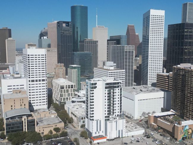 UNIT-1109 - 1211 Caroline St, Condo with 2 bedrooms, 2 bathrooms and 2 parking in Houston TX | Image 20