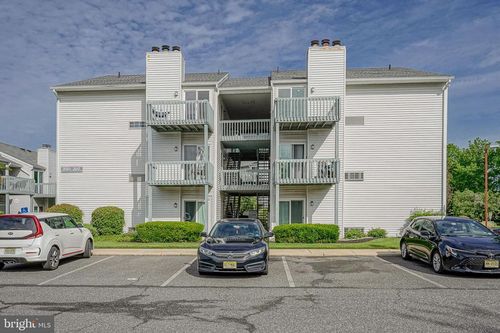 2008 Lucas Ln, VOORHEES, NJ, 08043-2565 | Card Image