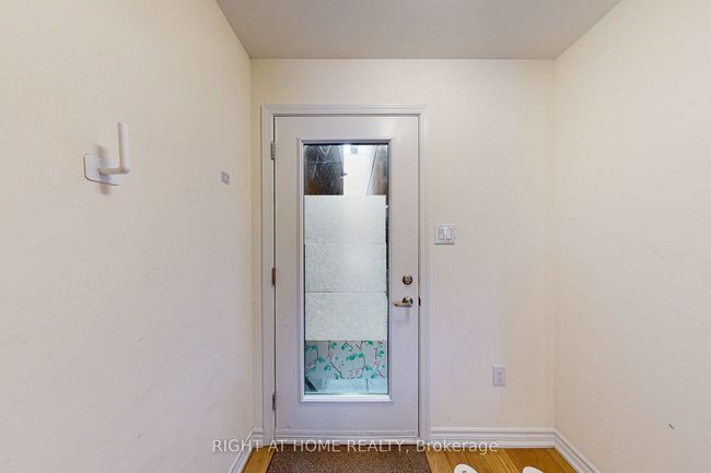 12 - 1972 Victoria Park Ave, House attached with 3 bedrooms, 2 bathrooms and null parking in North York ON | Image 5