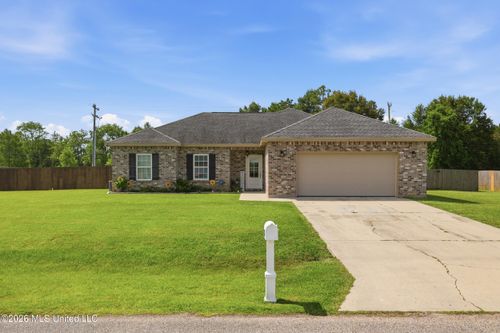 15 Meadow Path Circle, Picayune, MS, 39466 | Card Image