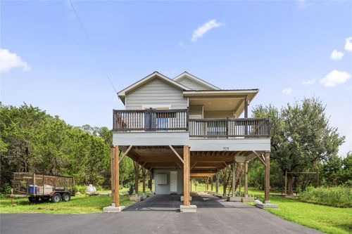2325 Colleen Dr, Canyon Lake, TX, 78133-5879 | Card Image
