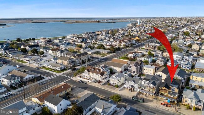 211 E East Monterey Avenue, Home with 5 bedrooms, 5 bathrooms and null parking in WILDWOOD CREST NJ | Image 6