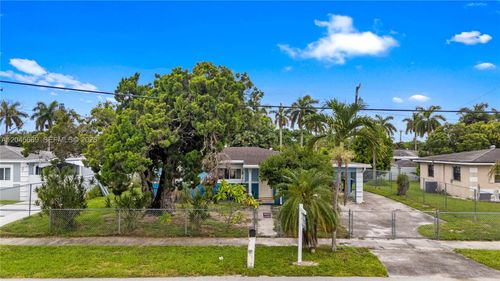 3030 Nw 176th St, Miami Gardens, FL, 33056-4053 | Card Image