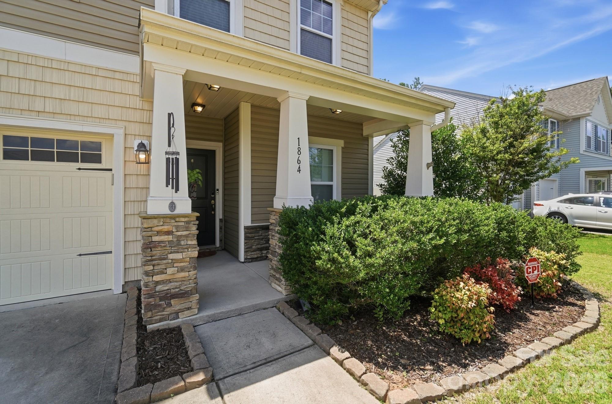 Residential in Clover 4