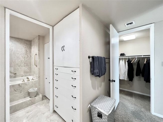 Primary bathroom/closet | Image 35