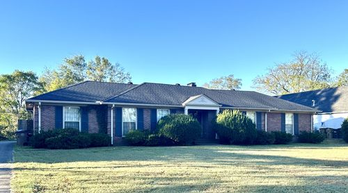 915 Coral Rd, Nashville, TN, 37204-4211 | Card Image