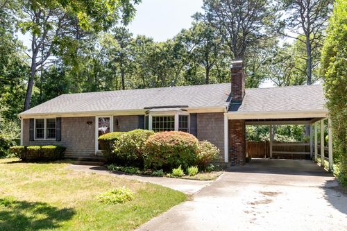 30 Deerfield Ln, Eastham, MA, 02642-2250 | Card Image