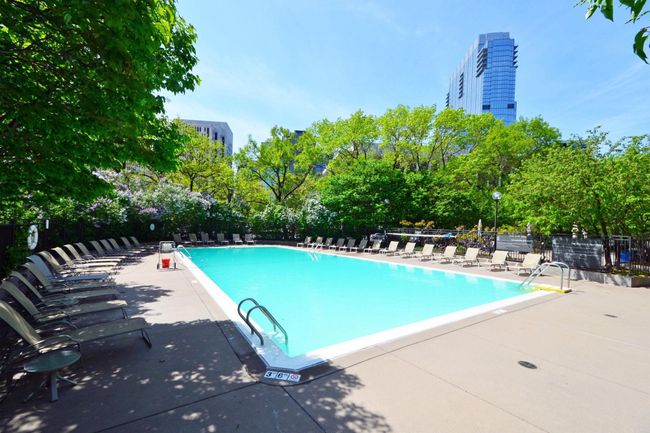 30-web-or-mls-19 So 1st St (2022) 020.jpg | Image 13