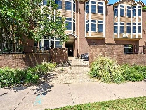 apt-211-2802 Nueces St, Austin, TX, 78705-3731 | Card Image