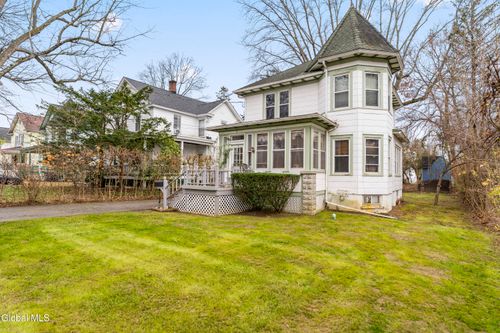 4 Morgan Ter, Castleton-on-Hudson, NY, 12033-1406 | Card Image