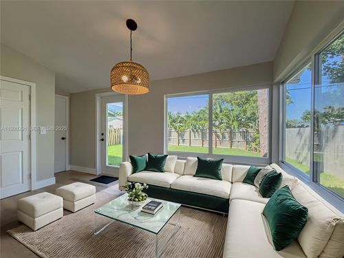 1813 Sw 10th St, Fort Lauderdale, FL, 33312-3269 | Card Image