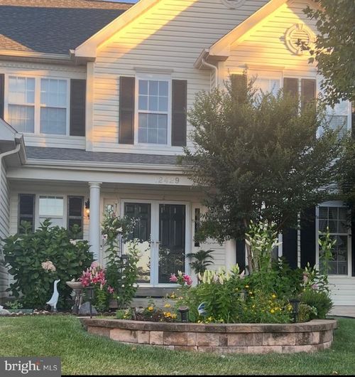 12429 Willow Falls Dr, Herndon, VA, 20170-2088 | Card Image