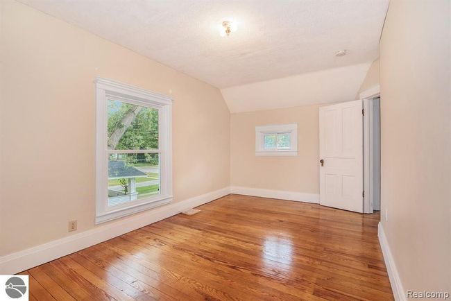 405 E Saginaw St, House other with 4 bedrooms, 2 bathrooms and null parking in Saint Louis MI | Image 12