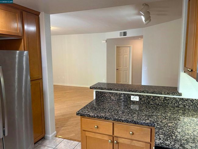 APT-352 - 1310 Saddle Rack St, Condo with 3 bedrooms, 2 bathrooms and 2 parking in San Jose CA | Image 5