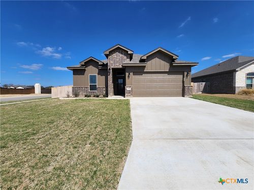724 Eagle Crest Dr, Salado, TX, 76571-6687 | Card Image