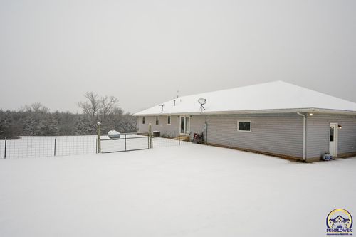 13223 Blue Mound Rd, Valley Falls, KS, 66088-5200 | Card Image