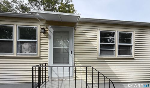 54 Monroe St, Branford, CT, 06405-3049 | Card Image