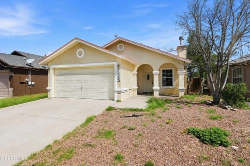 12353 Tierra Apache Dr, El Paso, TX, 79938-4771 | Card Image