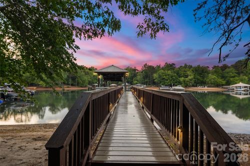 4685 Eagle Pointe Ct, Denver, NC, 28037-7308 | Card Image