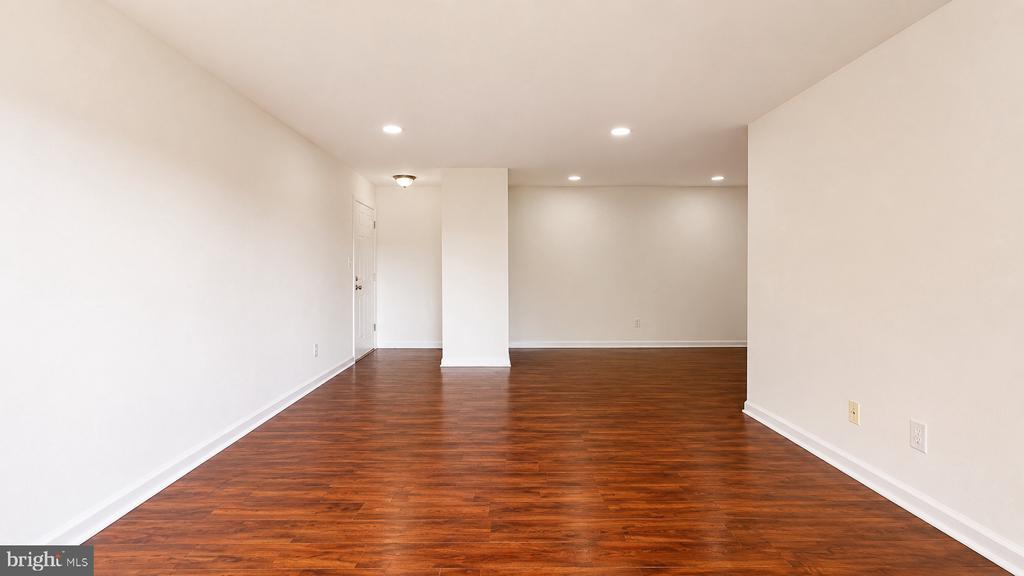 Residential in HERNDON 2
