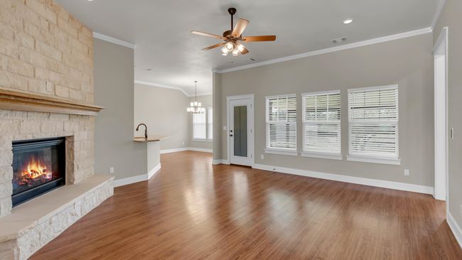208 Rachel Loop, House other with 3 bedrooms, 2 bathrooms and null parking in Burnet TX | Image 5