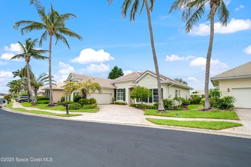 274 Clyde St, Melbourne Beach, FL, 32951-3300 | Card Image