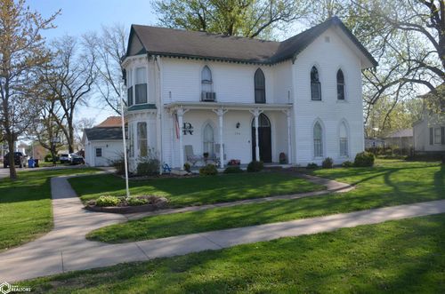 204 B Ave W, Albia, IA, 52531-1507 | Card Image