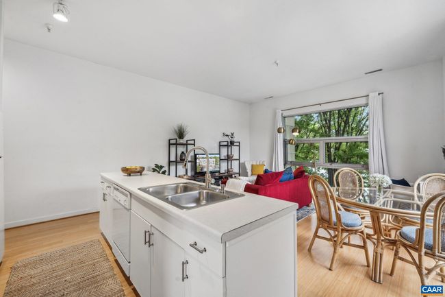 APT-1 - 820 E High St, Condo with 1 bedrooms, 1 bathrooms and null parking in CHARLOTTESVILLE VA | Image 12