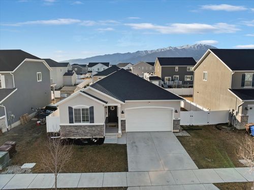 5375 Lindbergh Ln, Eagle Mountain, UT, 84005-5255 | Card Image