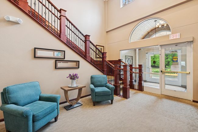 Wait in comfort for your ride or guest | Image 8