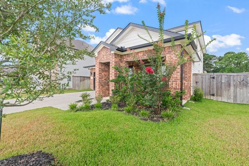 38527 Winding Meadows Dr, Magnolia, TX, 77354-7387 | Card Image