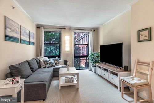 apt-337-631 D St Nw, WASHINGTON, DC, 20004-2931 | Card Image