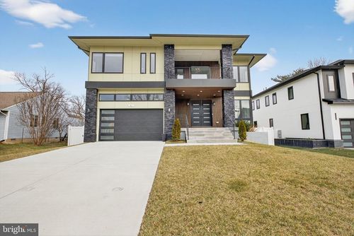 1815 Peabody Dr, FALLS CHURCH, VA, 22043-1049 | Card Image