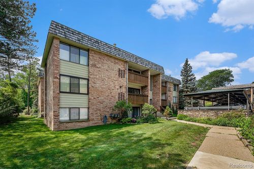 apt-203-2150 Pauline Blvd, Ann Arbor, MI, 48103-5183 | Card Image
