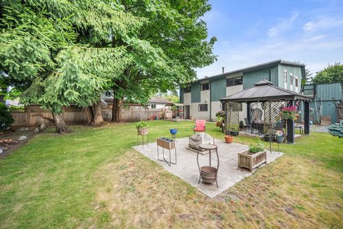 22101 Canuck Cres, Maple Ridge, BC, V2X4G1 | Card Image