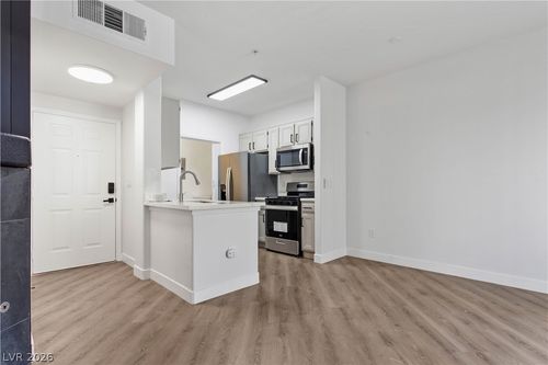 104-7155 S Durango Dr, Las Vegas, NV, 89113-2036 | Card Image