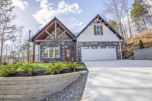 9502 Old Loyston Rd, Knoxville, TN, 37938 | Card Image