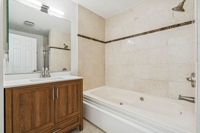 B - 1443 Wrightwood Ave, Condo with 2 bedrooms, 3 bathrooms and 1 parking in Chicago IL | Image 17