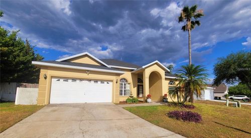 10 Nevada Loop Rd, DAVENPORT, FL, 33897-5637 | Card Image