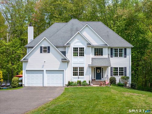 104 Cutlers Farm Rd, Monroe, CT, 06468-2140 | Card Image