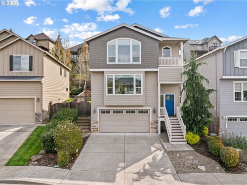 3542 Ne Franklin St, Camas, WA, 98607-6904 | Card Image