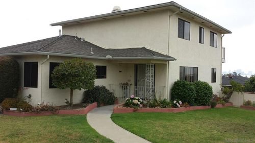 3794 Narragansett Ave, San Diego, CA, 92107-2614 | Card Image