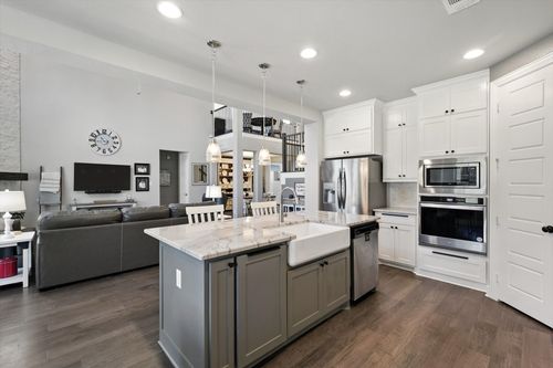 7431 Bald Cypress Dr, Ovilla, TX, 75154-5590 | Card Image