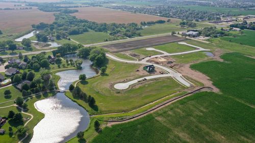 611 Glen Creek Ct, Newton, KS, 67114-5573 | Card Image