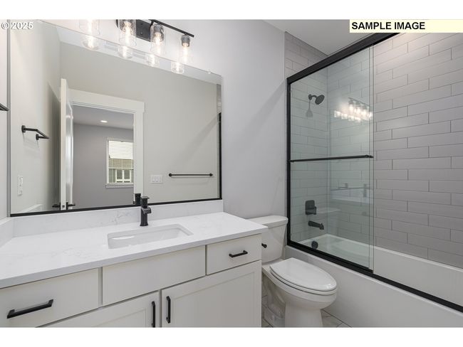 15209 Se Towers Ter, House other with 3 bedrooms, 3 bathrooms and 2 parking in Milwaukie OR | Image 22