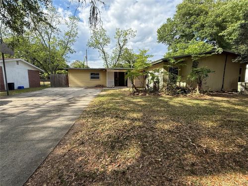 1610 Ne 19th Pl, Gainesville, FL, 32609-8930 | Card Image