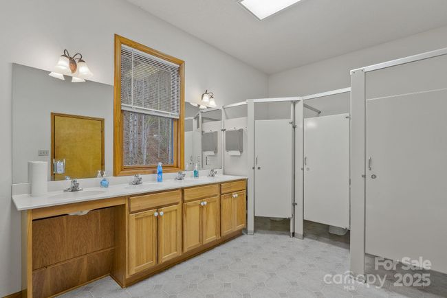 8020 Meadow Fork Rd, House other with 7 bedrooms, 7 bathrooms and null parking in Hot Springs NC | Image 25
