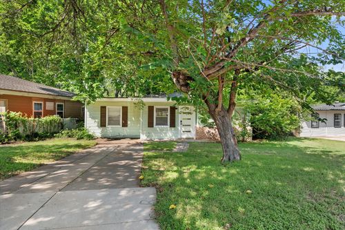 3413 Western Ave, Fort Worth, TX, 76107-6235 | Card Image