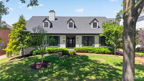 125 Crandon Dr, Saint Louis, MO, 63105-3605 | Card Image