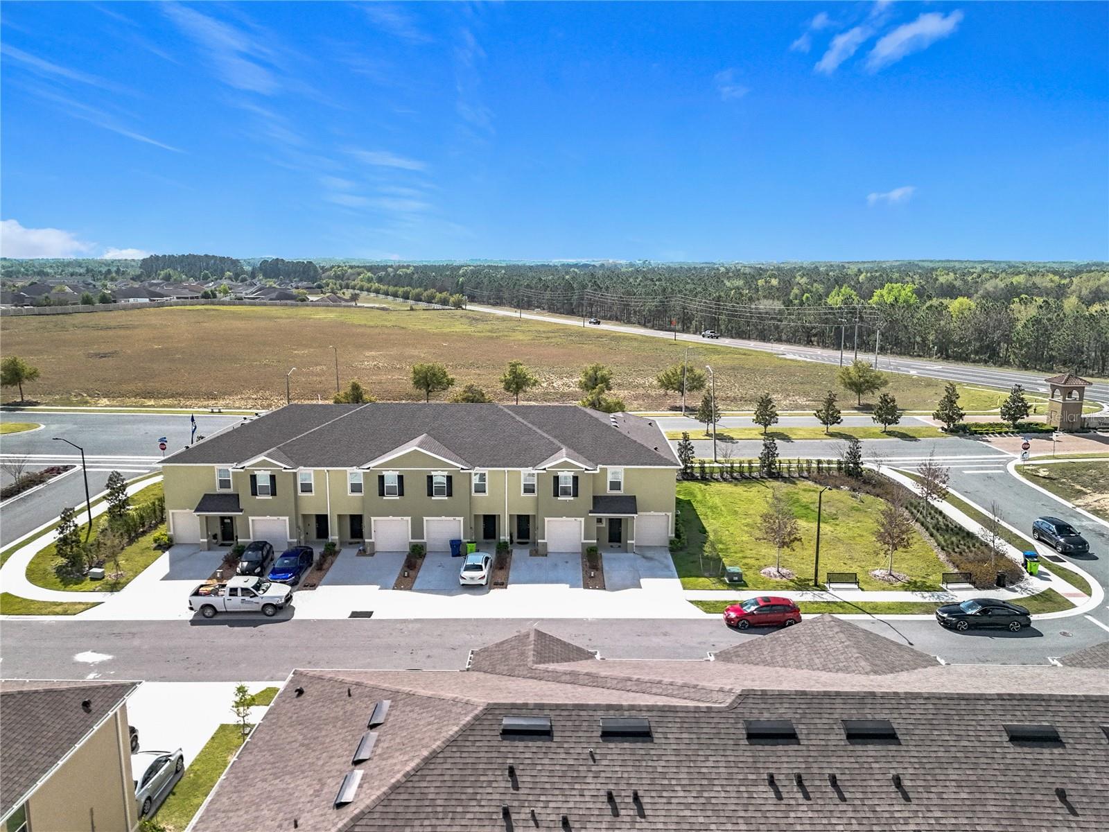 Residential in HOWEY IN THE HILLS 4